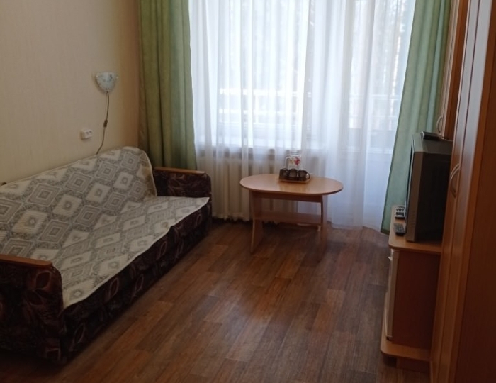 3-х местный двухкомнатный номер "Стандарт" - Санаторий «Колос» Кировская область