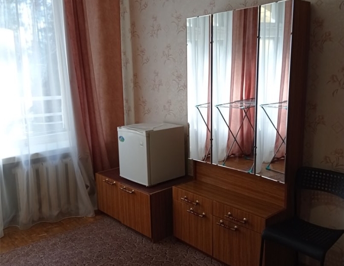 3-х местный двухкомнатный номер "Стандарт" - Санаторий «Колос» Кировская область